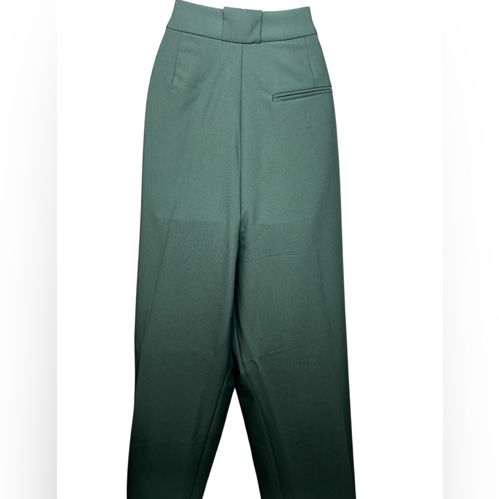 Forever 21 Plus Olive Green Trousers - Picture 2 of 5